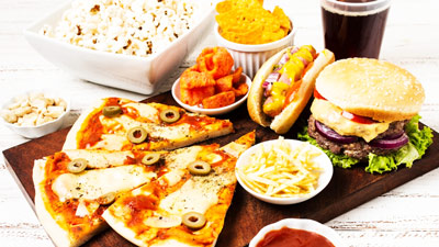 घुटने में दर्द और सूजन बढ़ा सकते हैं ये फूड्स, गठिया रोगी करें कम सेवन